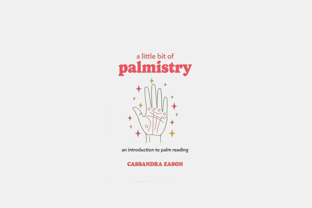 A Little Bit of Palmistry: An Introduction to Palm Reading by Cassandra Eason