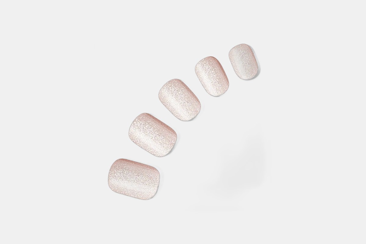 Dashing Diva Happily Ever After Nails