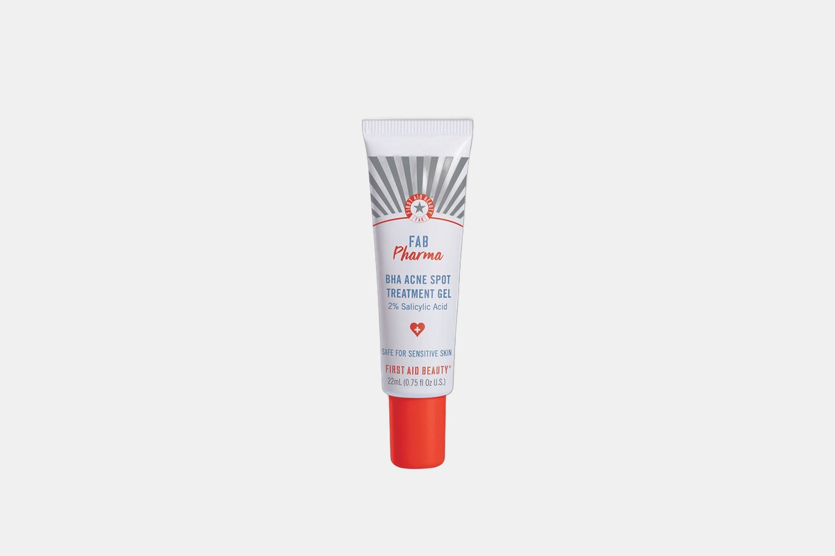 First Aid Beauty Pharma BHA Acne Spot Treatment Gel