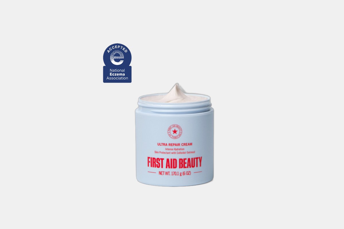 First Aid Beauty Ultra Repair Cream Intense Hydration