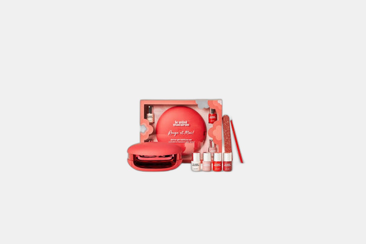 Le Mini Macaron Le Maxi Rouge & Moi Gel Manicure Set