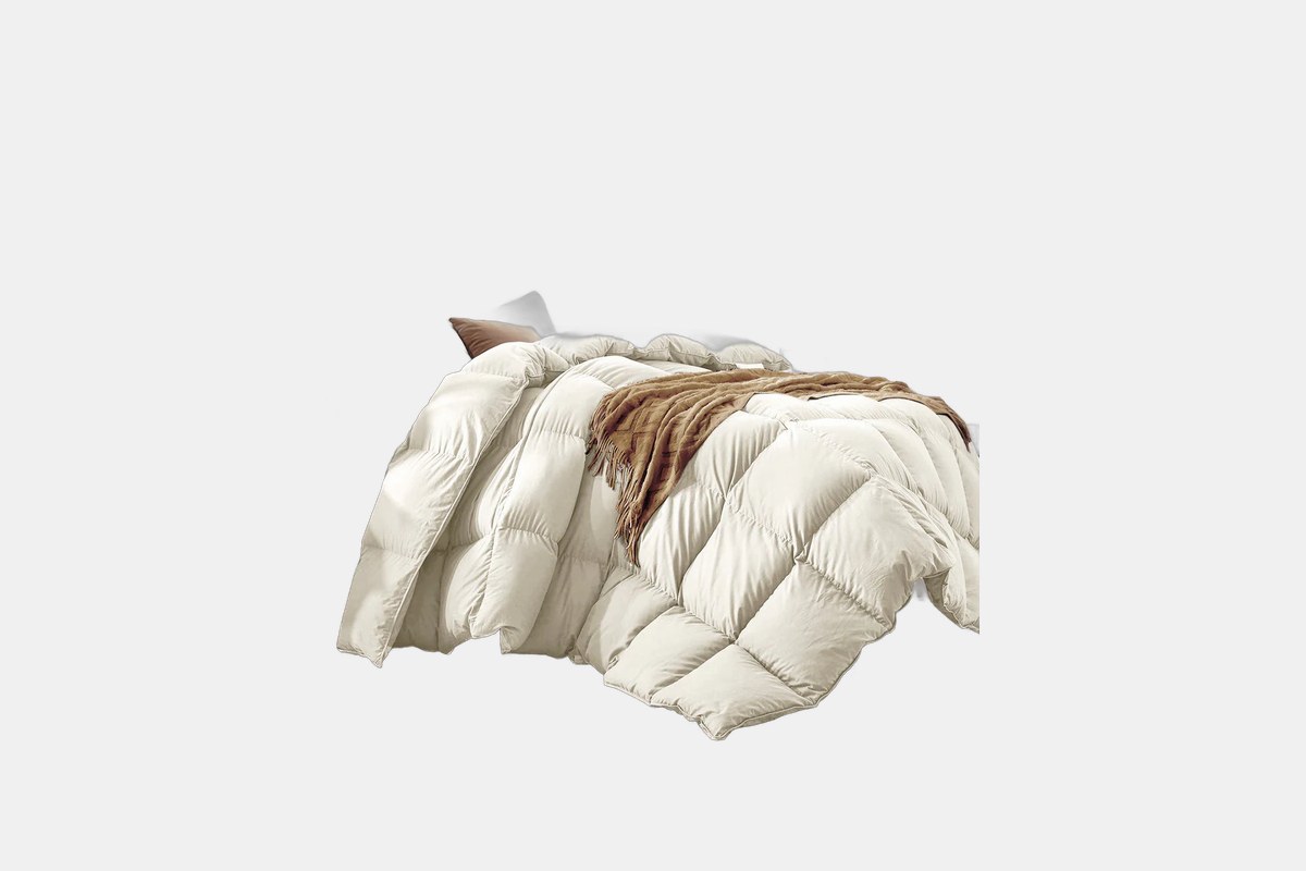 Rewardown EcoLuxe Comforter